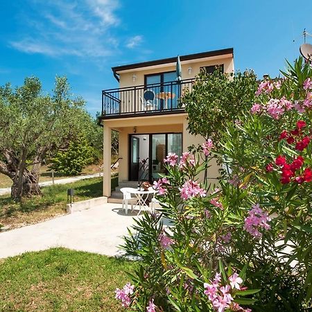 Keser Apartments Ρόβινι Εξωτερικό φωτογραφία