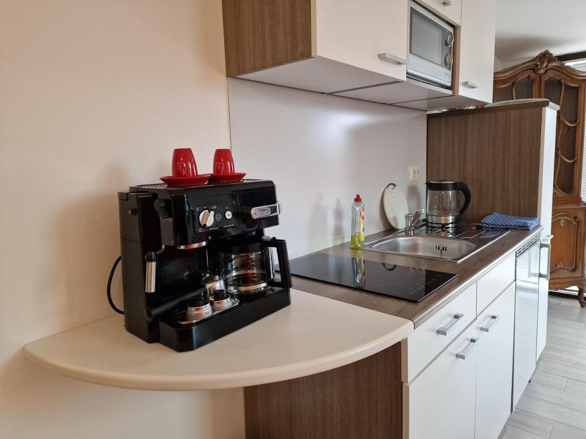 Keser Apartments Ρόβινι Εξωτερικό φωτογραφία