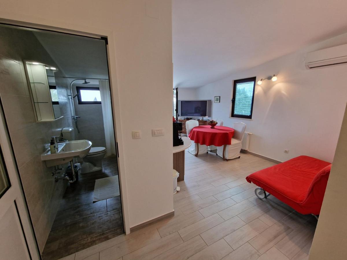 Keser Apartments Ρόβινι Εξωτερικό φωτογραφία