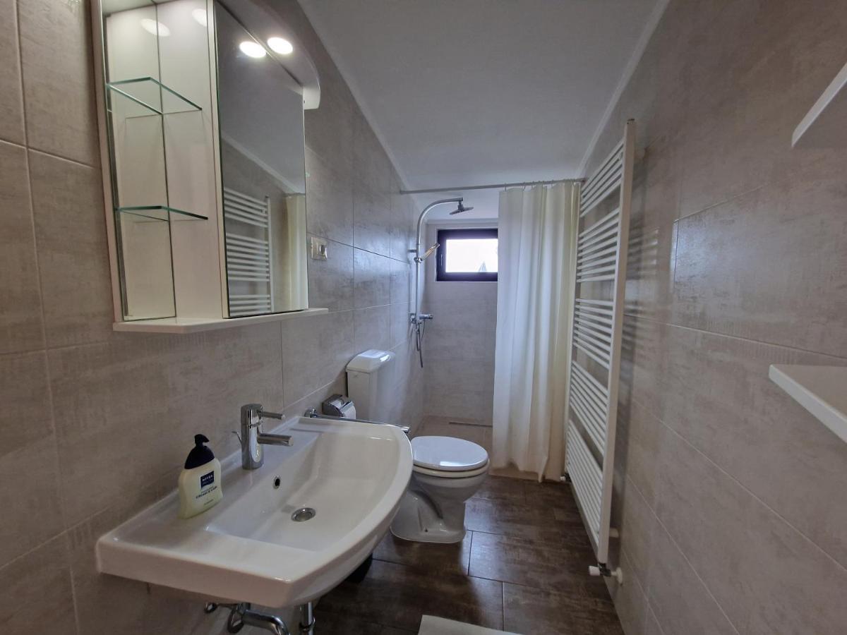 Keser Apartments Ρόβινι Εξωτερικό φωτογραφία
