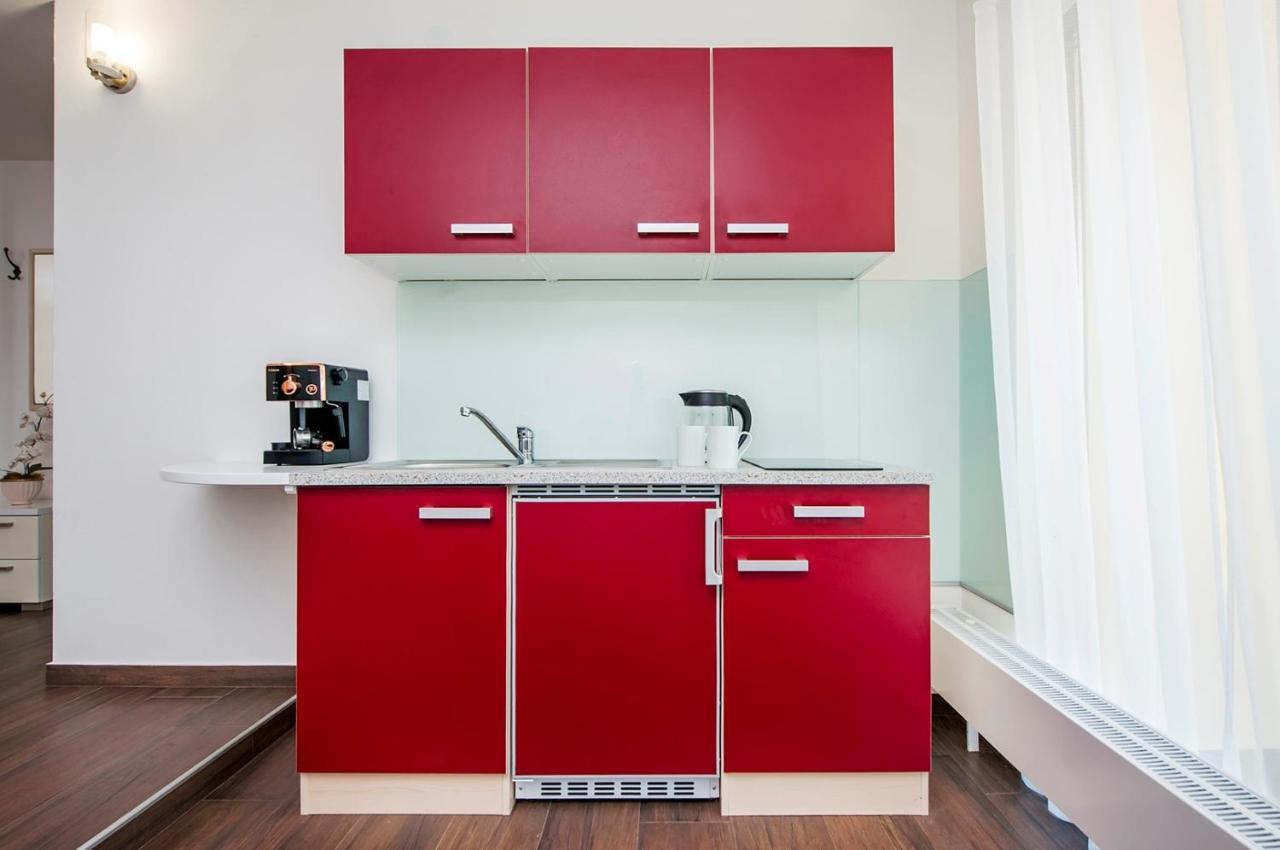 Keser Apartments Ρόβινι Εξωτερικό φωτογραφία