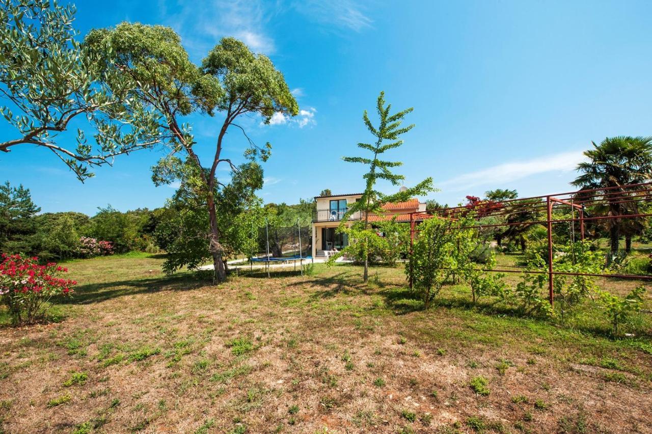 Keser Apartments Ρόβινι Εξωτερικό φωτογραφία
