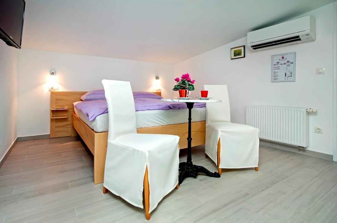Keser Apartments Ρόβινι Εξωτερικό φωτογραφία
