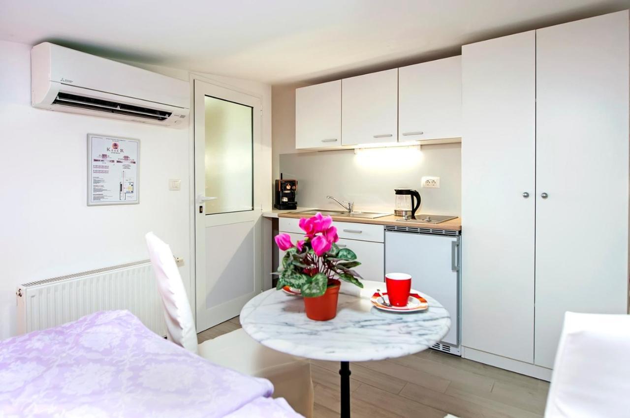 Keser Apartments Ρόβινι Εξωτερικό φωτογραφία